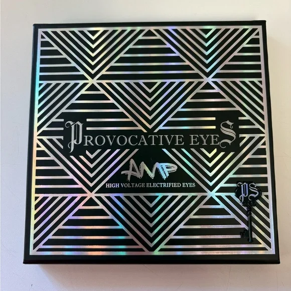 Private Society AMP High Voltage Electrified Eyes Palette - Picture 2 of 3